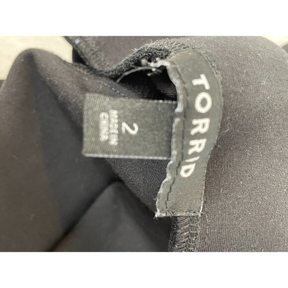 Torrid Womens Plus Size 2 Straight & Pencil Skirt Black Pull On Solid - Picture 3 of 8